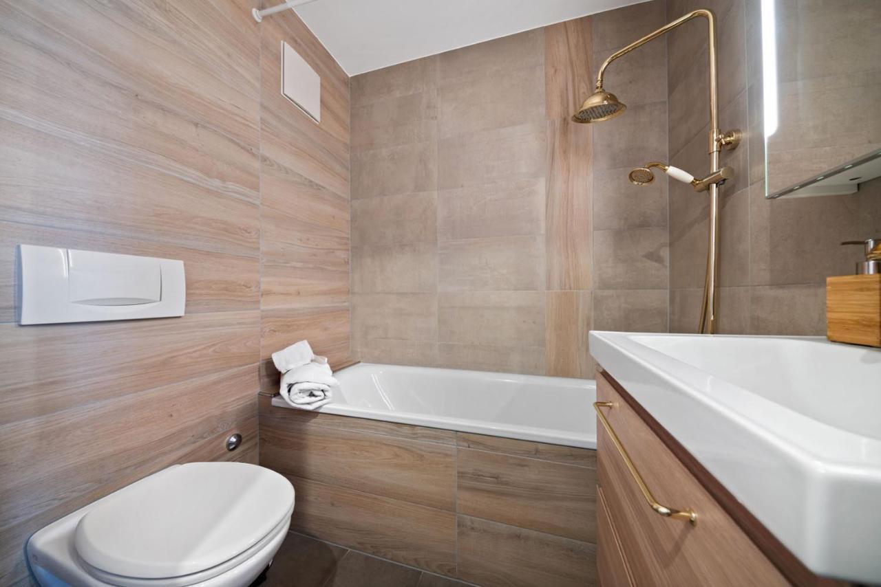 Charmant Studio Renove Situe Dans Les Bains D'Ovronnaz, Immeuble Les Sources Exterior foto